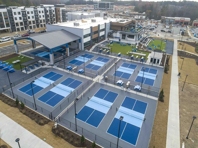 Sơn sân pickleball không nhám mòn giày, không trơn